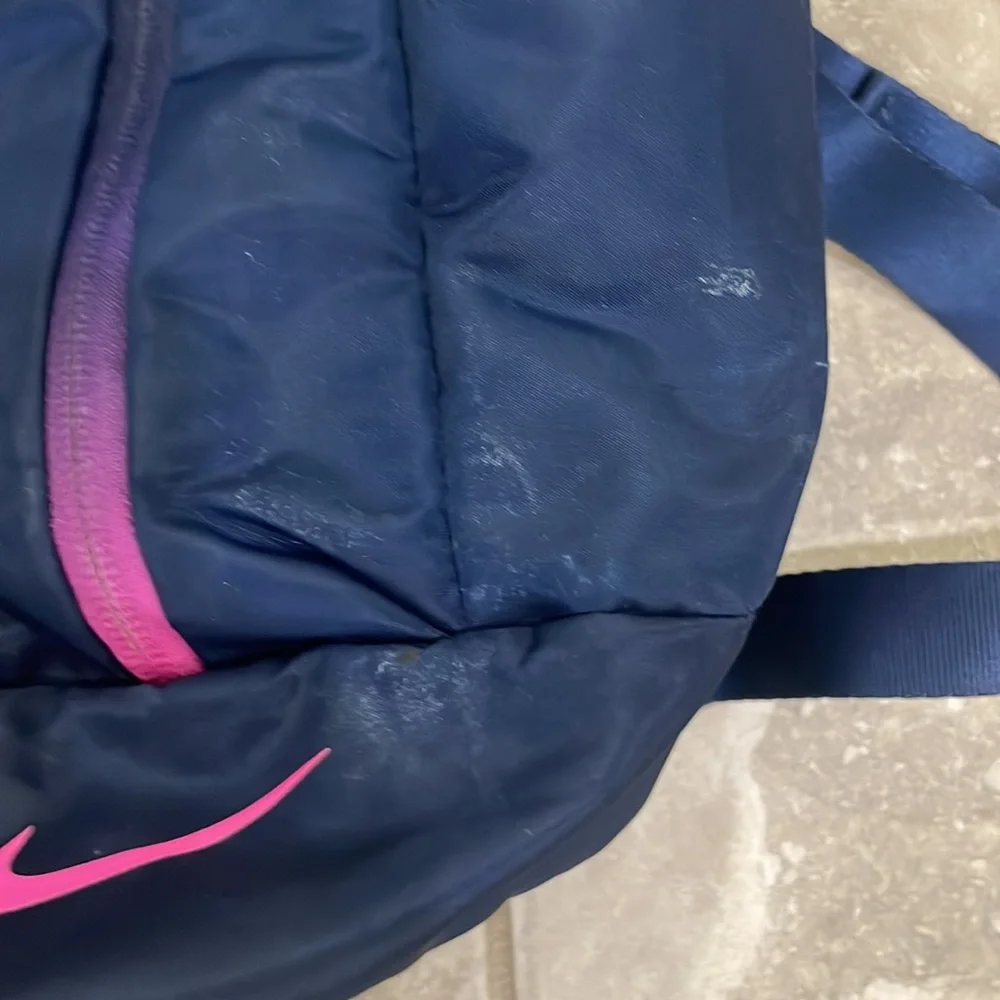 NIKE Auralux Backpack‎ Laptop Pocket Navy Blue with pink